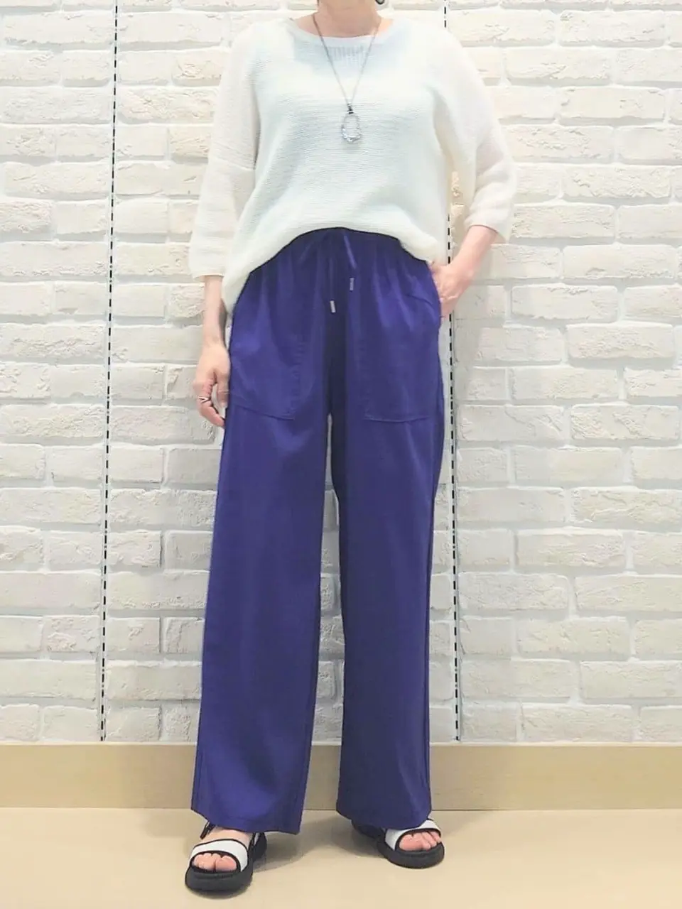 ANY 八坂 コーディネート画像