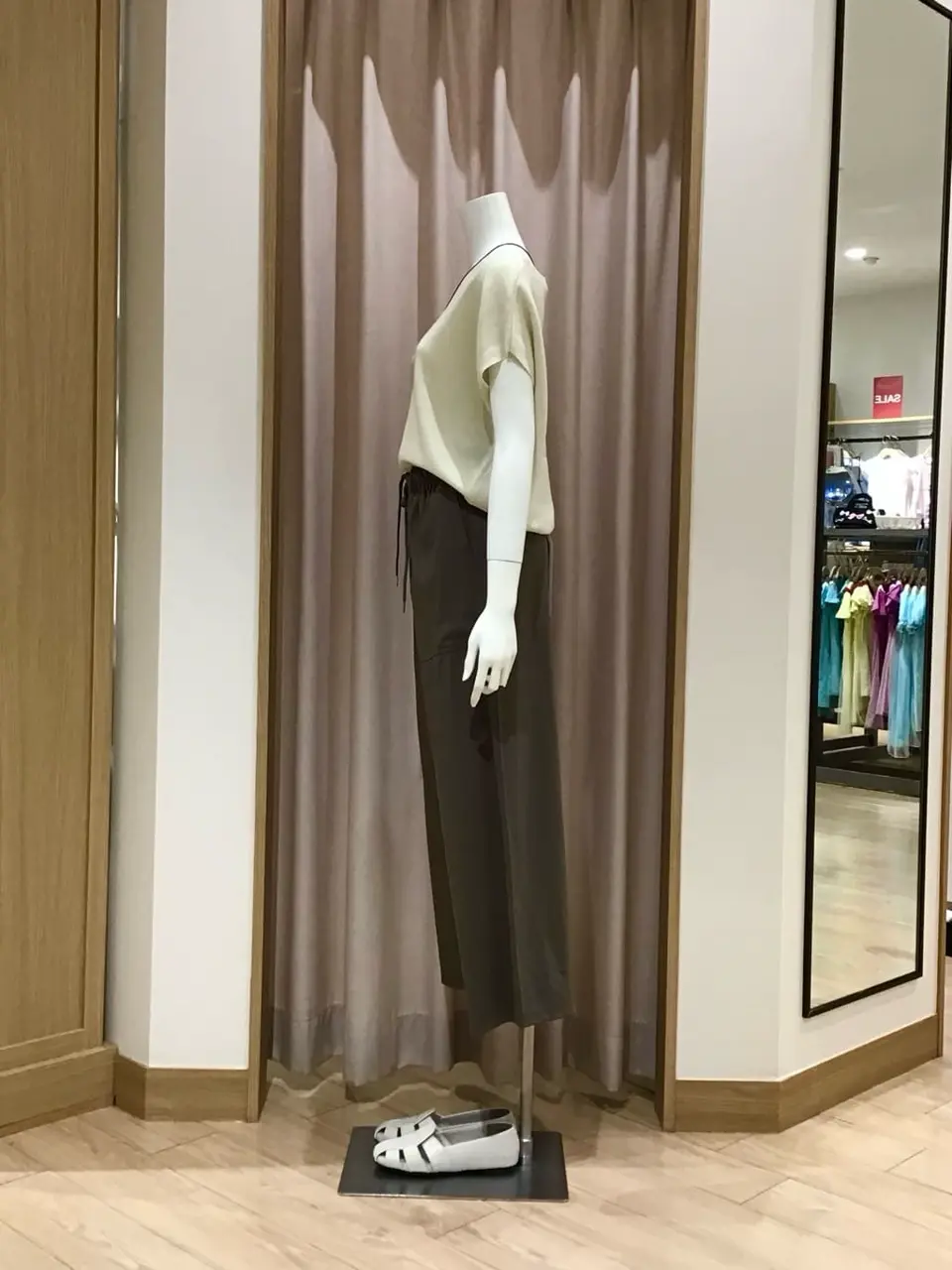 ANY スタッフ コーディネート画像