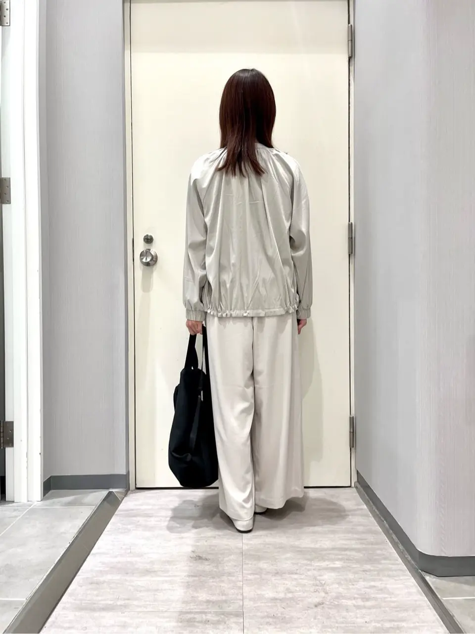 ANY 金井 コーディネート画像