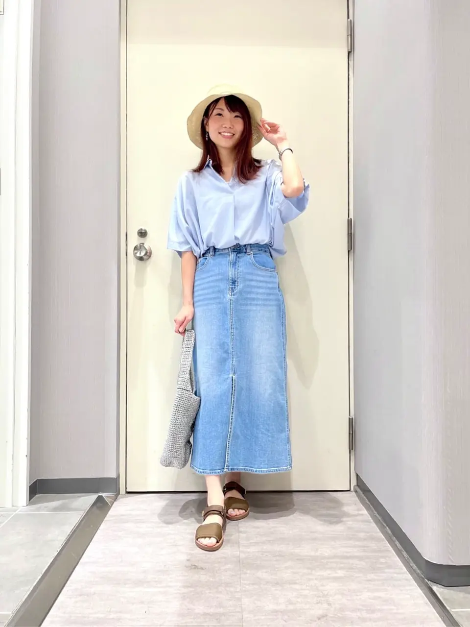 ANY 金井 コーディネート画像