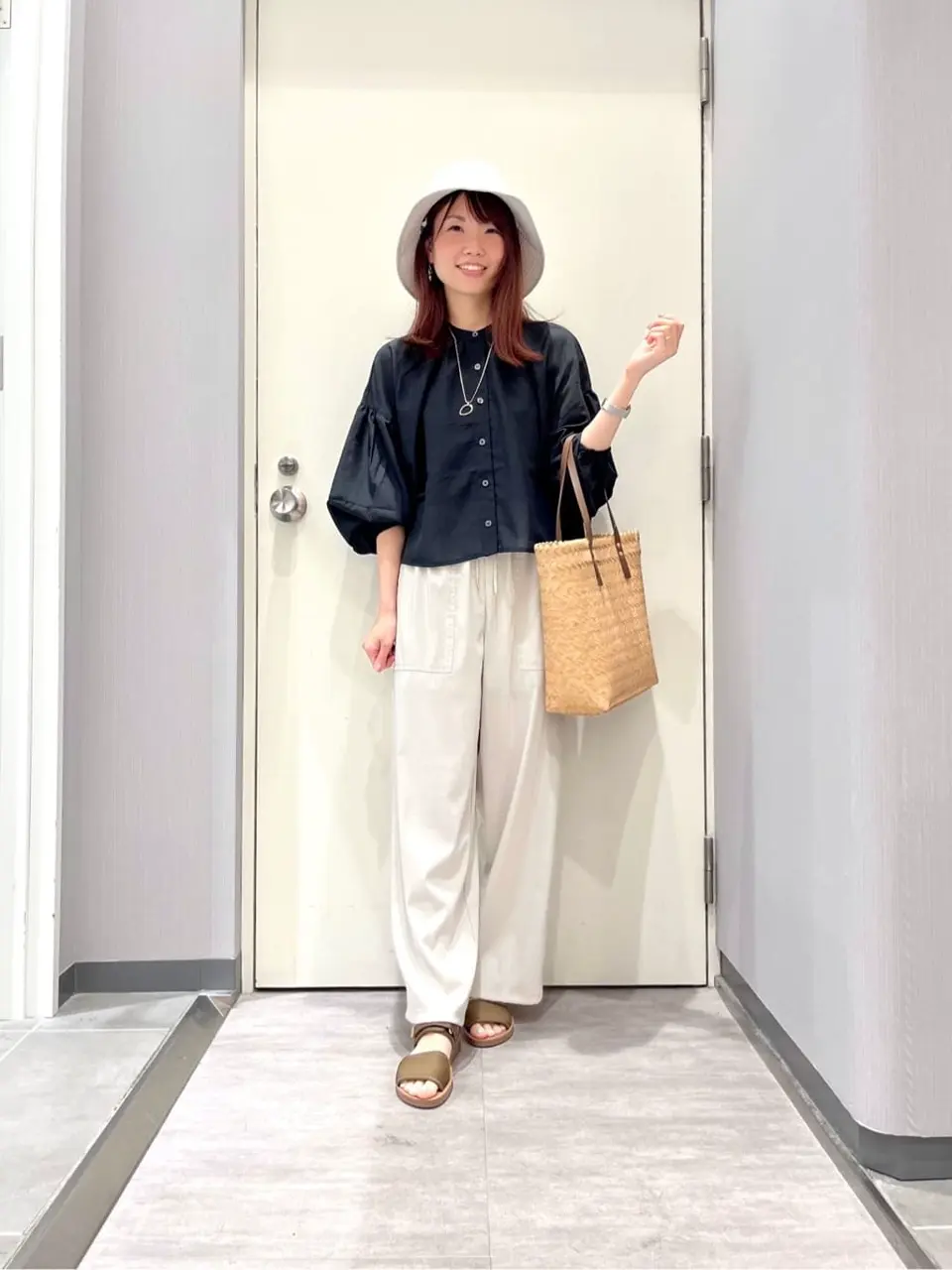 ANY 金井 コーディネート画像