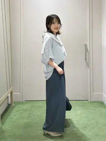 ANY フジコ コーディネート画像