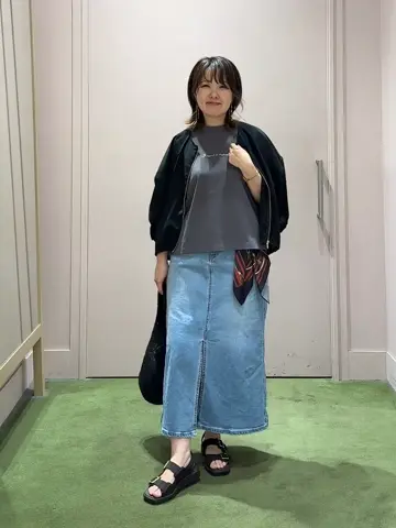 ANY フジコ コーディネート画像