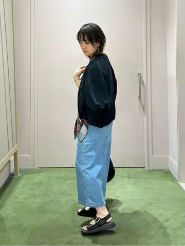 ANY フジコ コーディネート画像