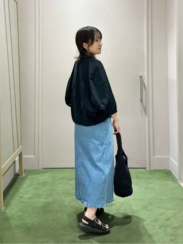 ANY フジコ コーディネート画像