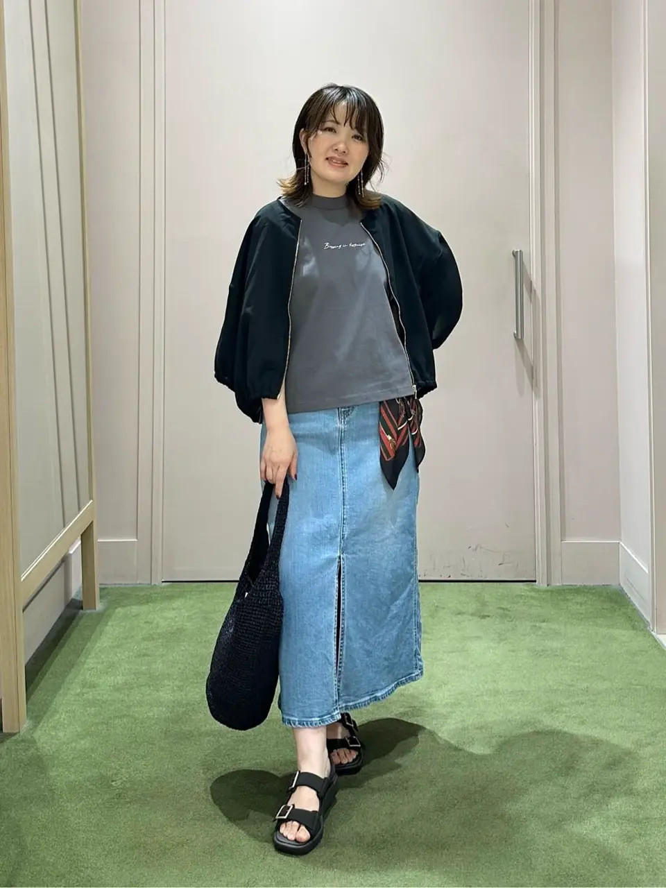 ANY フジコ コーディネート画像