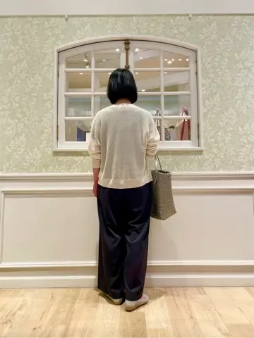 ANY MIKA コーディネート画像