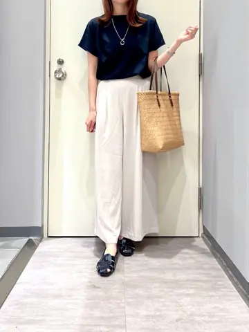 ANY 金井 コーディネート画像