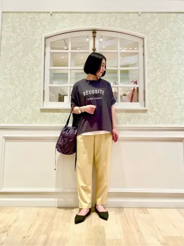 ANY MIKA コーディネート画像