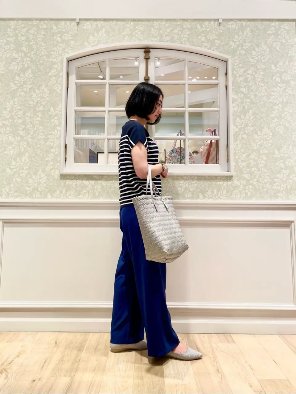 ANY MIKA コーディネート画像