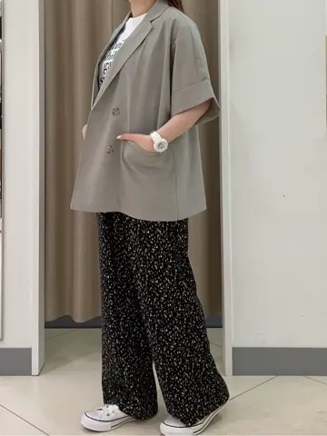 ANY カモガワ コーディネート画像