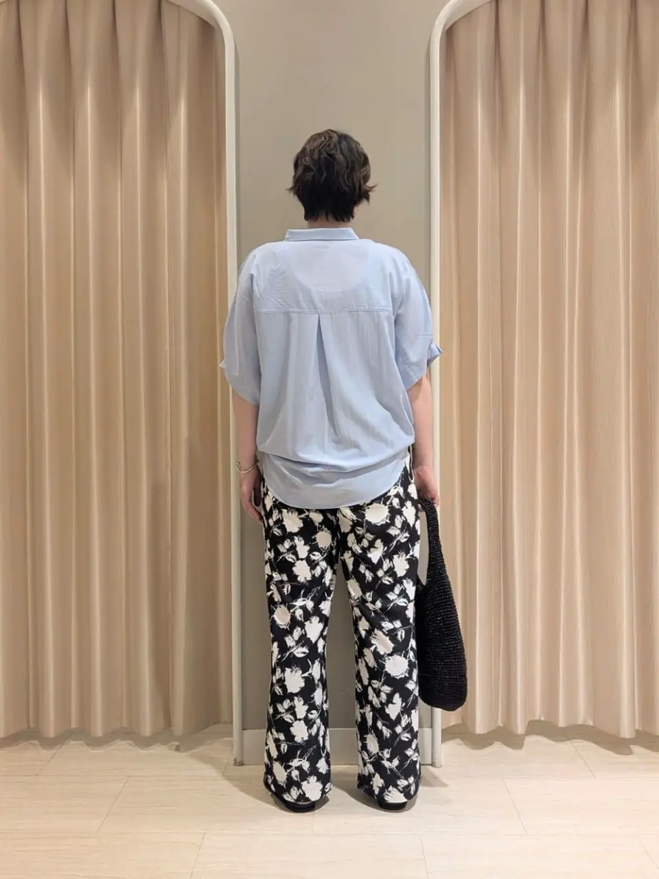 ANY 吉本 コーディネート画像