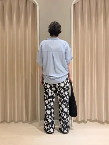 ANY 吉本 コーディネート画像