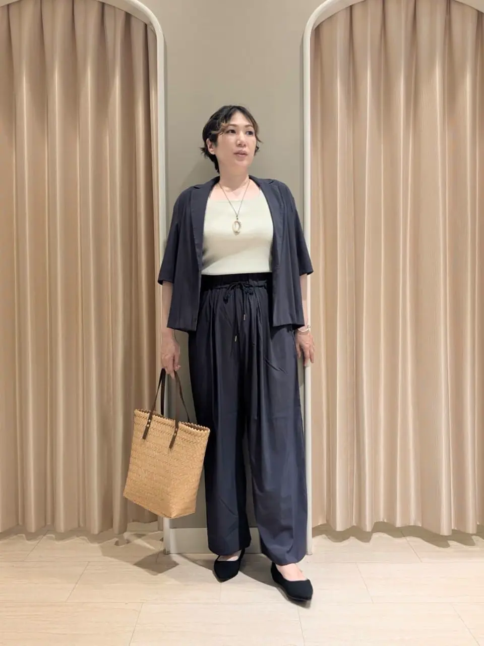 ANY 吉本 コーディネート画像