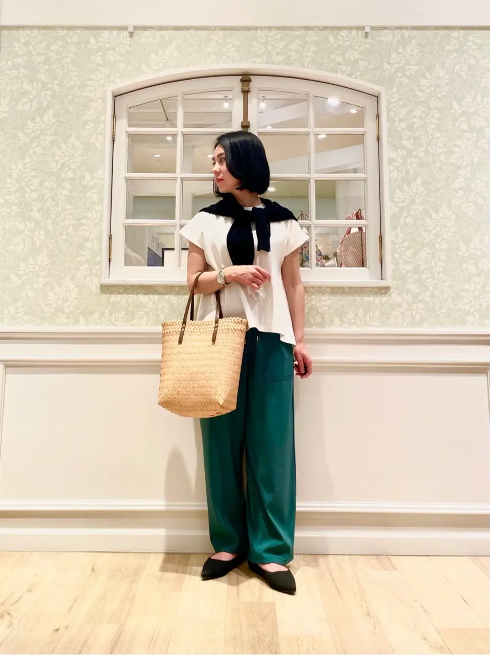 ANY MIKA コーディネート画像