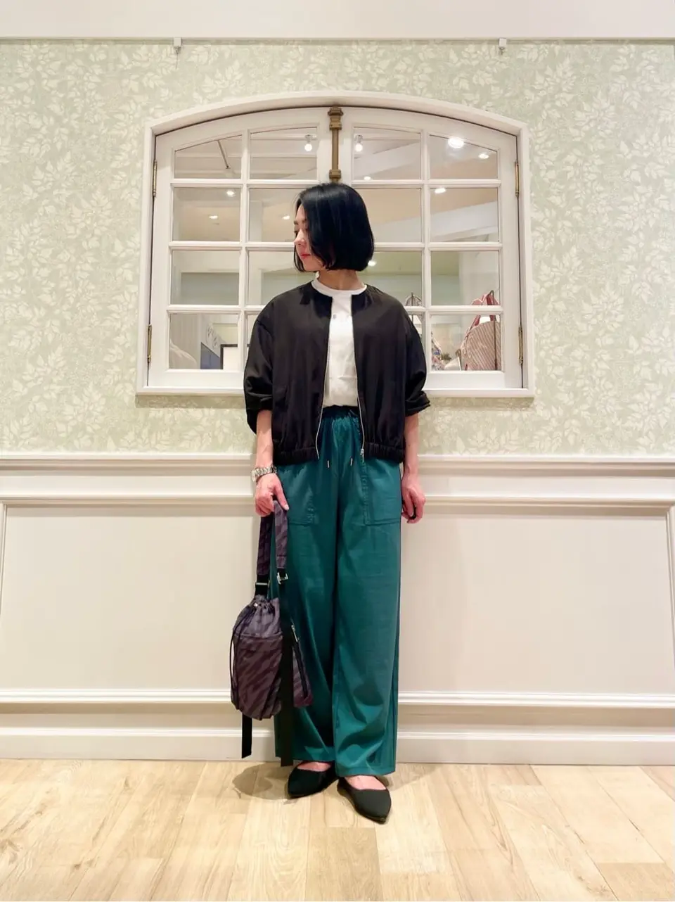 ANY MIKA コーディネート画像