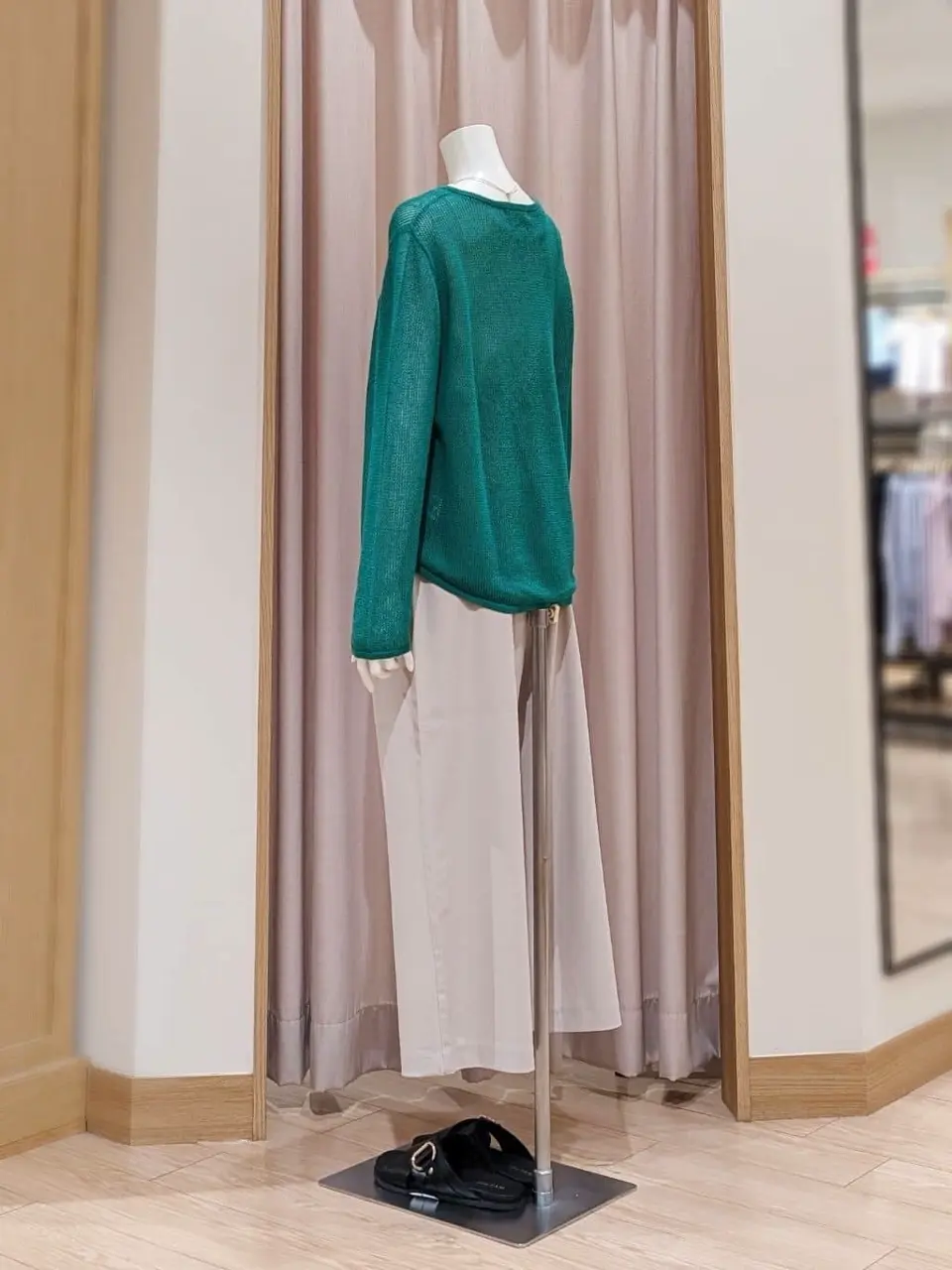 ANY 岩田 コーディネート画像