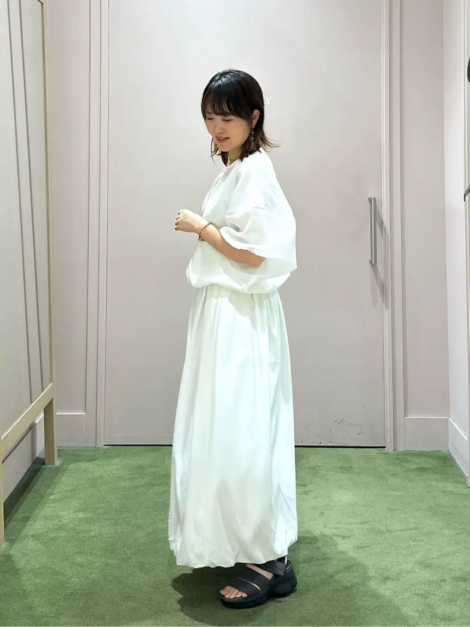 ANY フジコ コーディネート画像