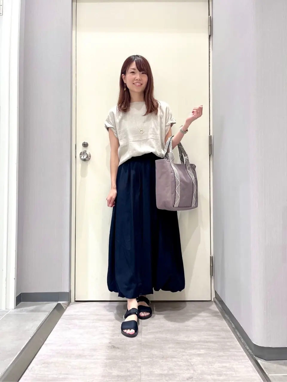 ANY 金井 コーディネート画像