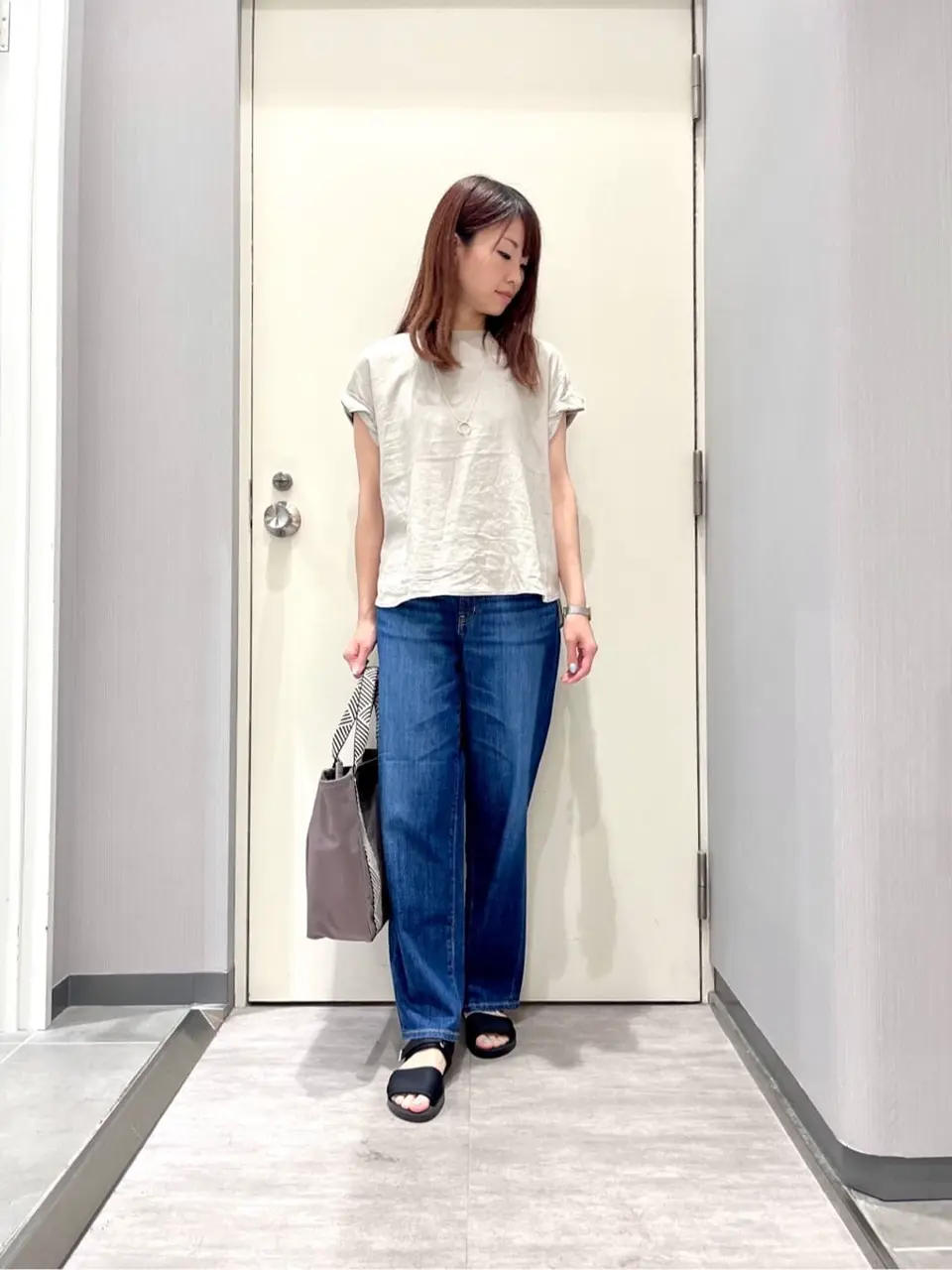 ANY 金井 コーディネート画像