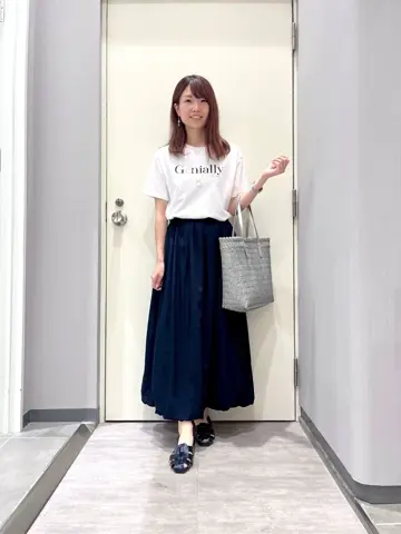 ANY 金井 コーディネート画像