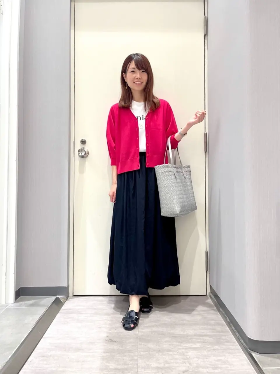 ANY 金井 コーディネート画像