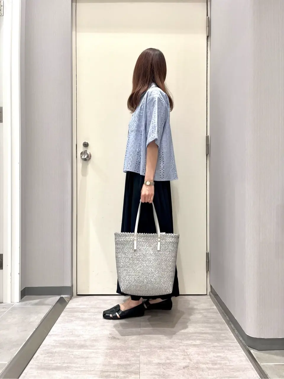 ANY 金井 コーディネート画像