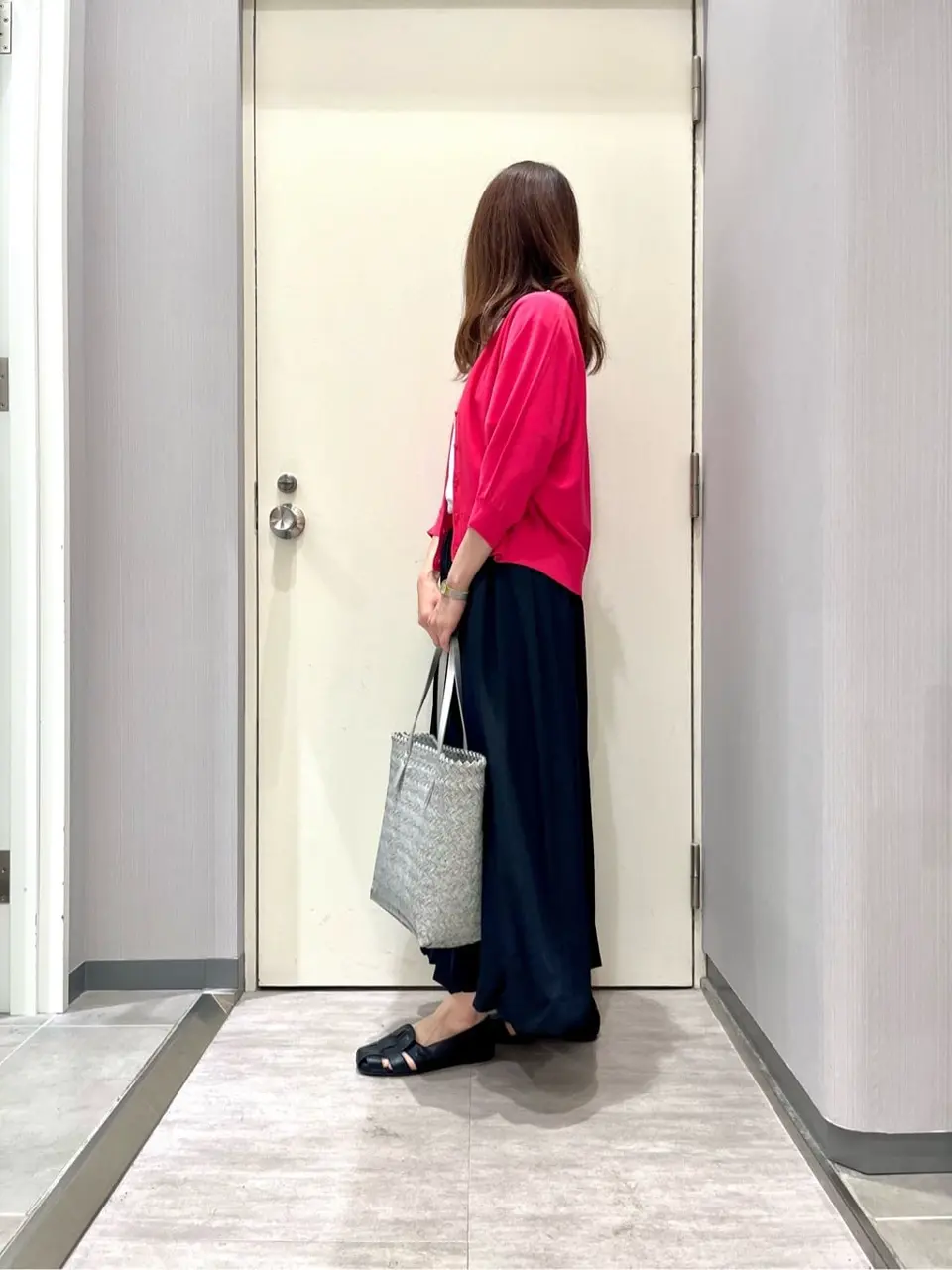 ANY 金井 コーディネート画像