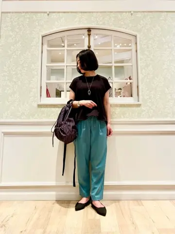 ANY MIKA コーディネート画像