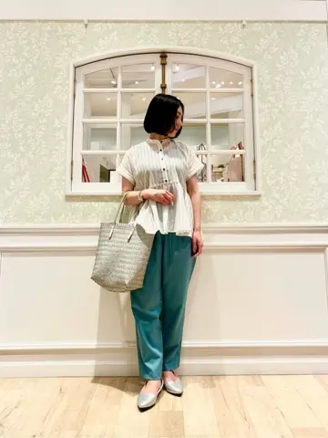 ANY MIKA コーディネート画像