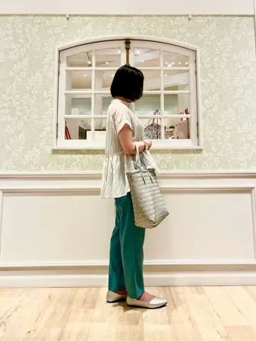 ANY MIKA コーディネート画像