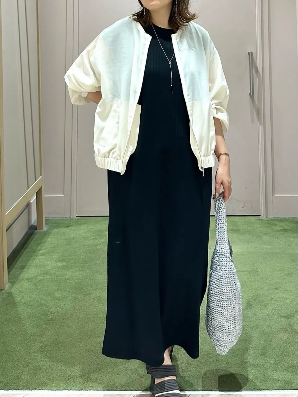 ANY フジコ コーディネート画像