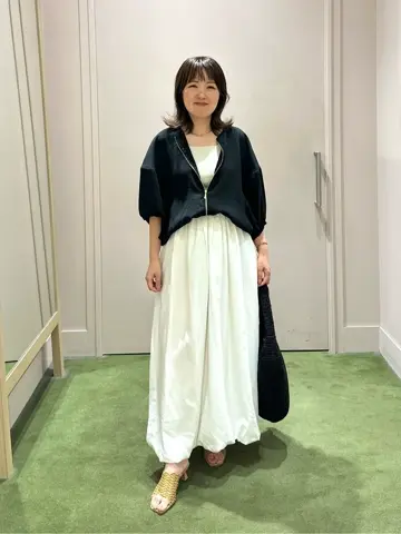 ANY フジコ コーディネート画像