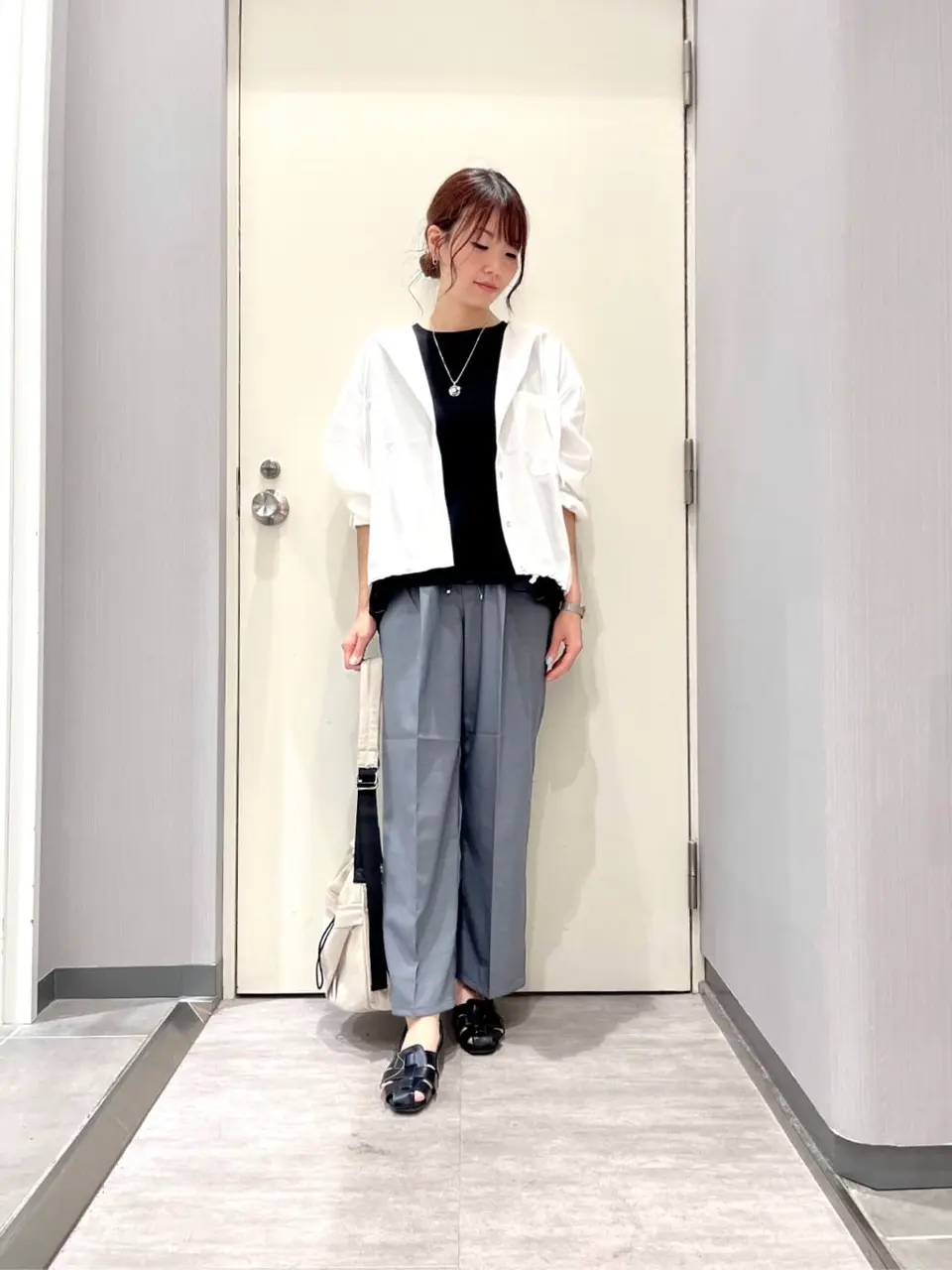 ANY 金井 コーディネート画像