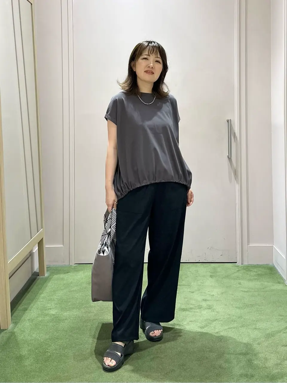 ANY フジコ コーディネート画像