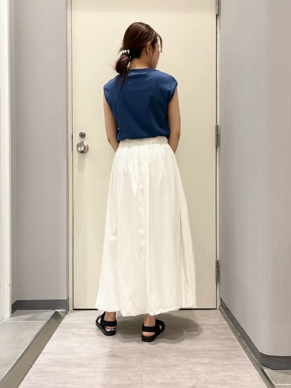 ANY 榎本 コーディネート画像