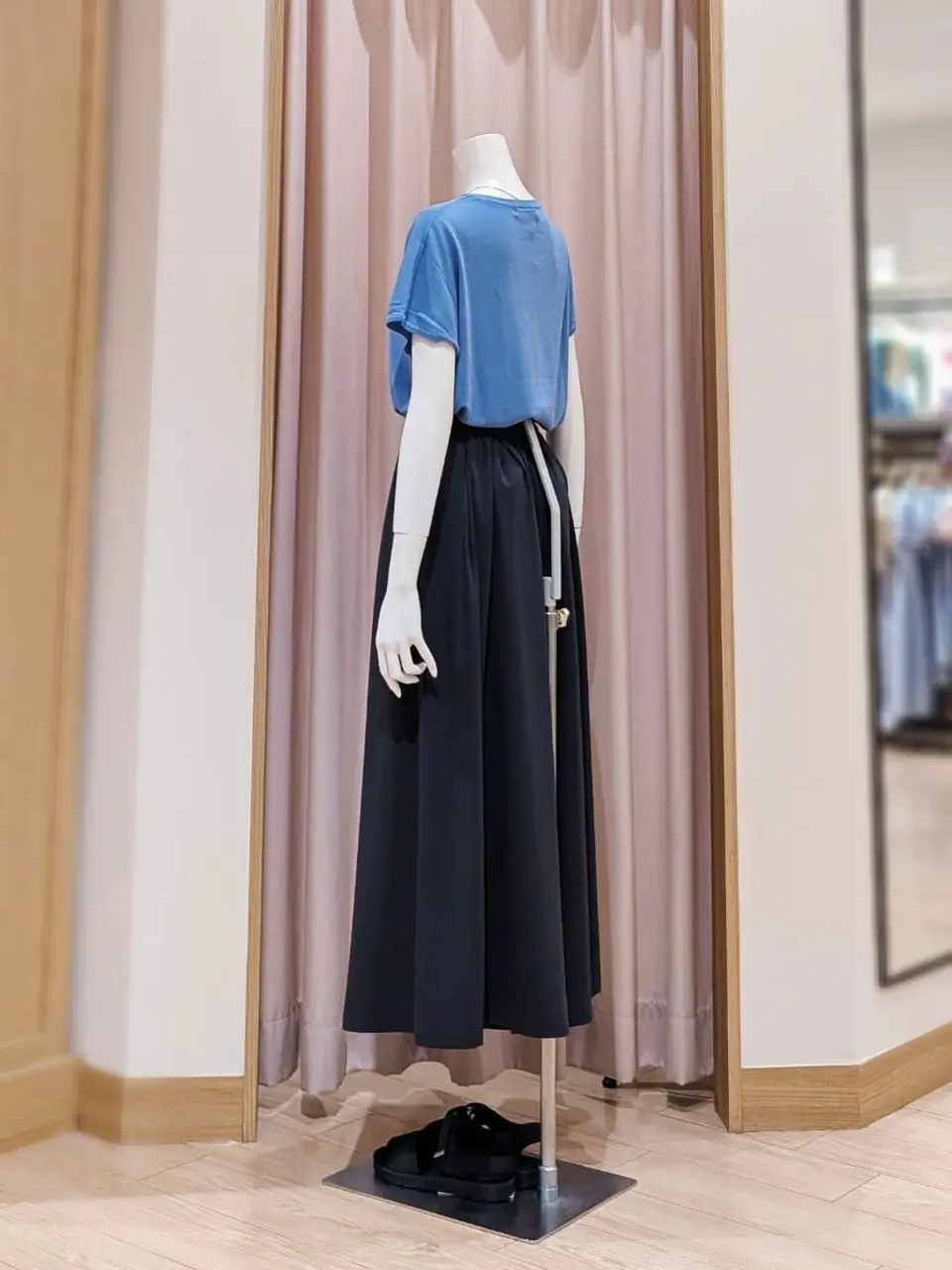 ANY 岩田 コーディネート画像