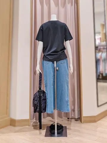 ANY 岩田 コーディネート画像