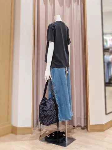 ANY 岩田 コーディネート画像