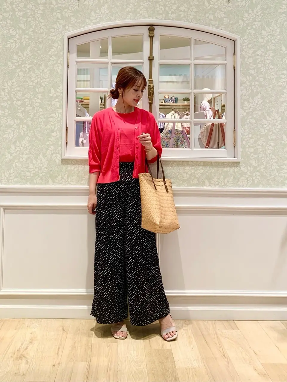 ANY MIHO コーディネート画像