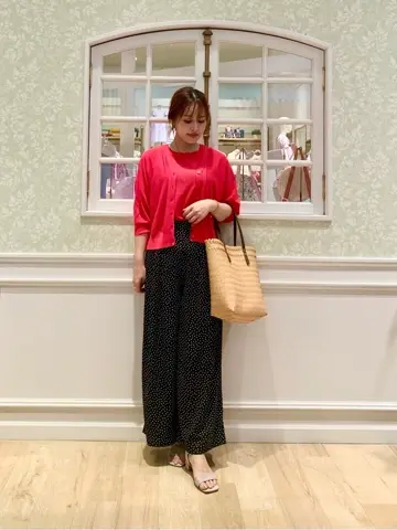 ANY MIHO コーディネート画像