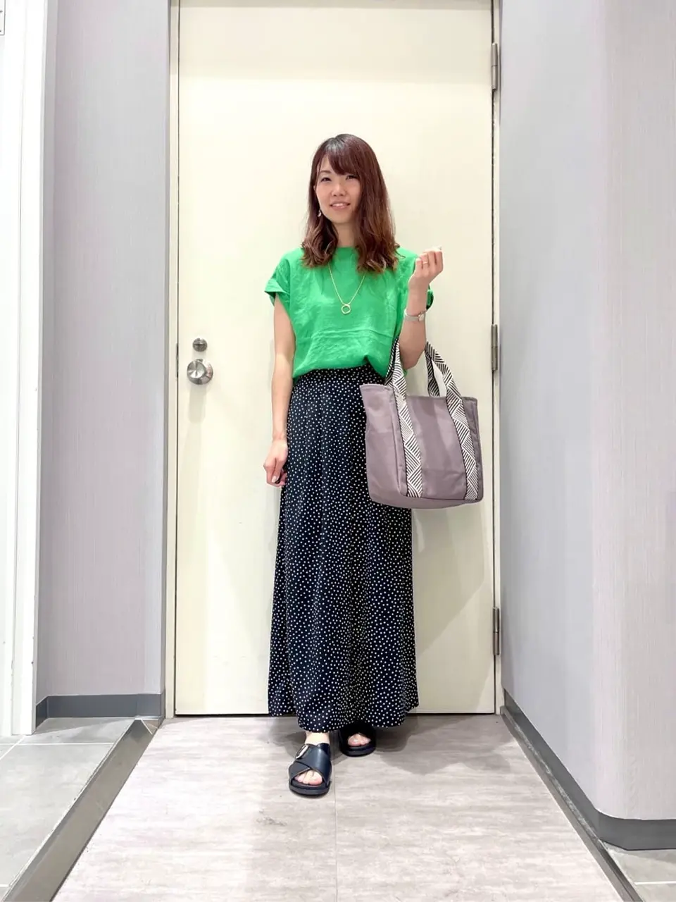 ANY 金井 コーディネート画像