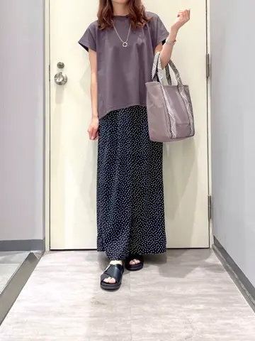 ANY 金井 コーディネート画像