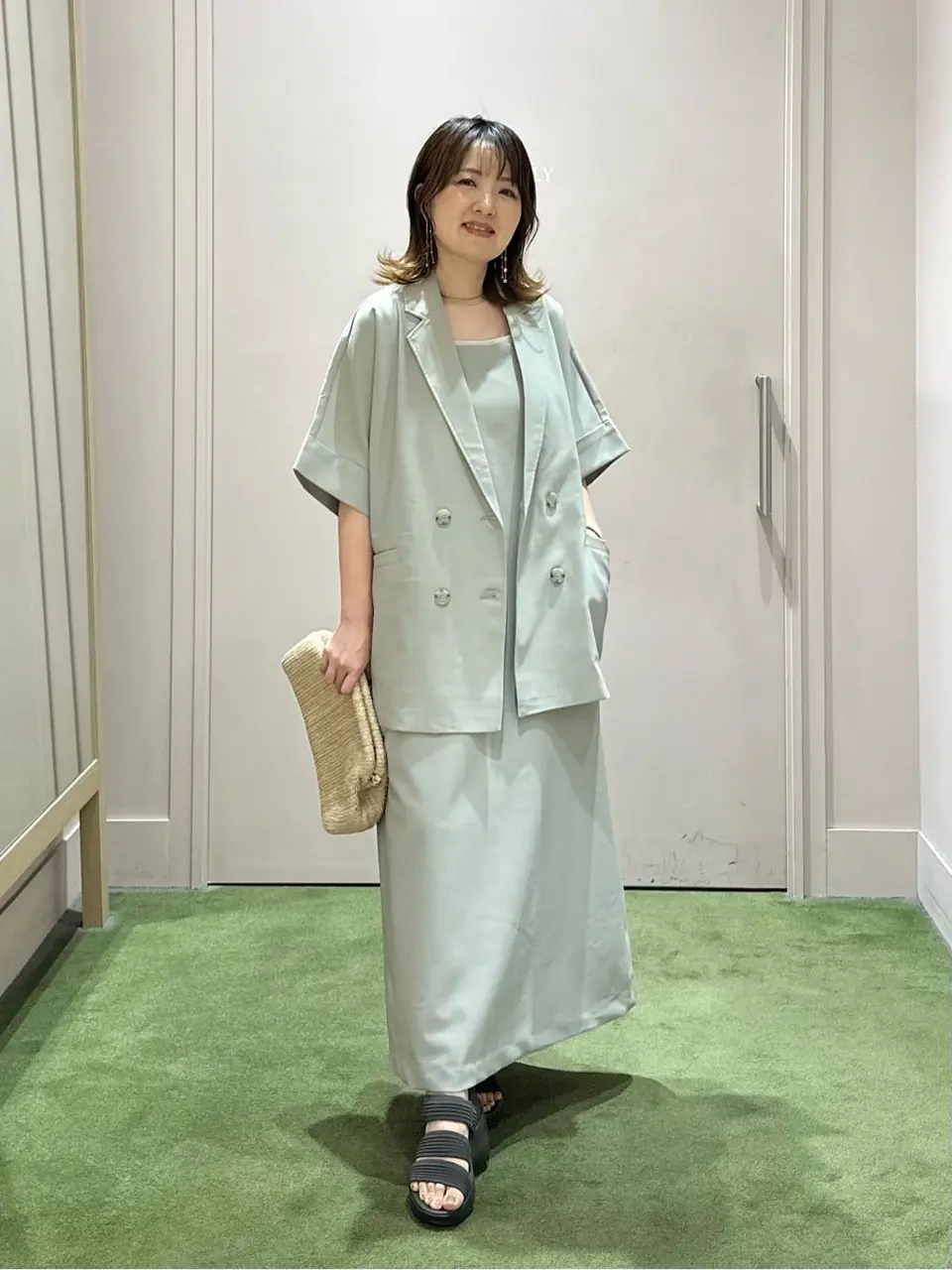 ANY フジコ コーディネート画像