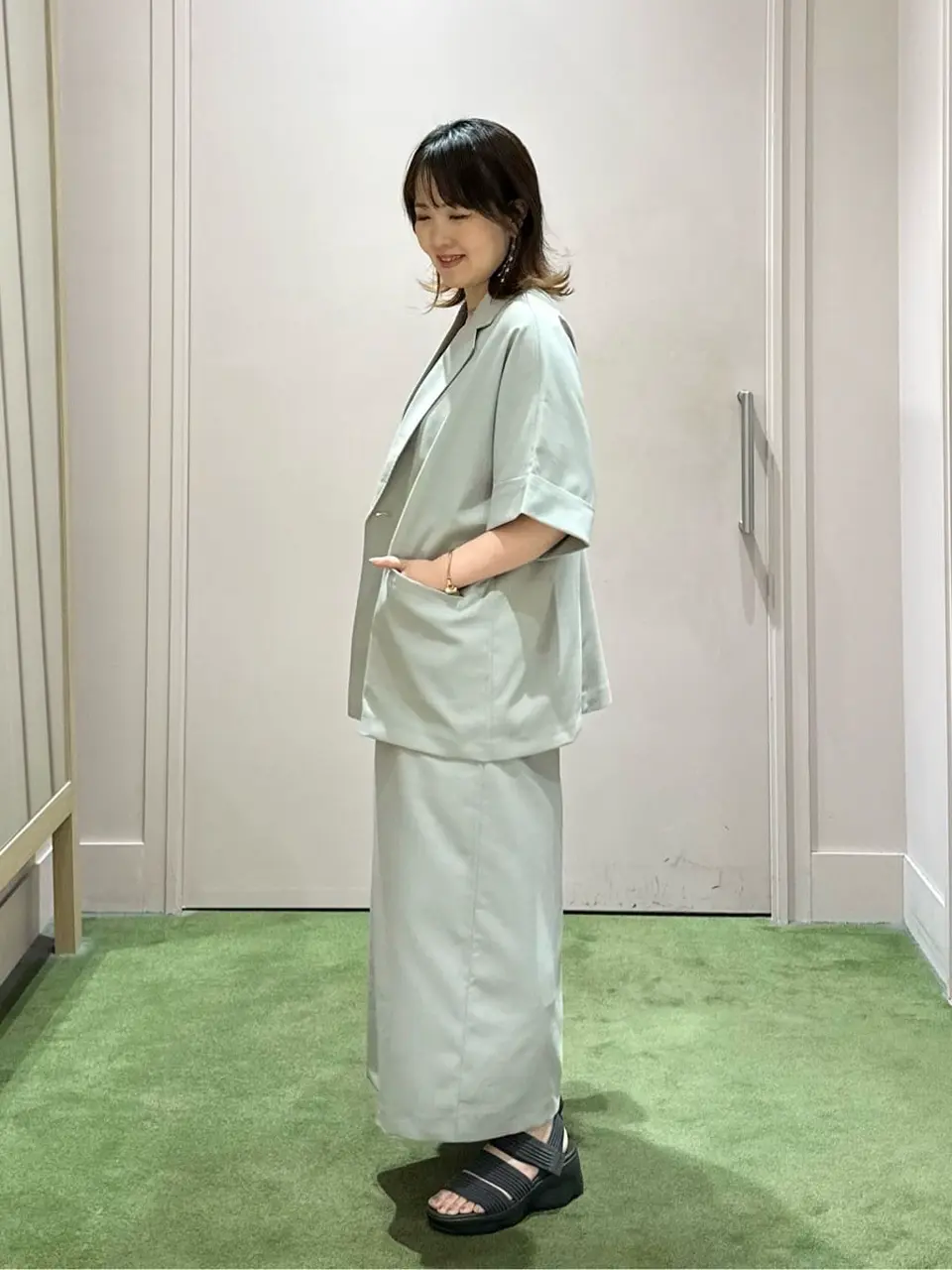 ANY フジコ コーディネート画像