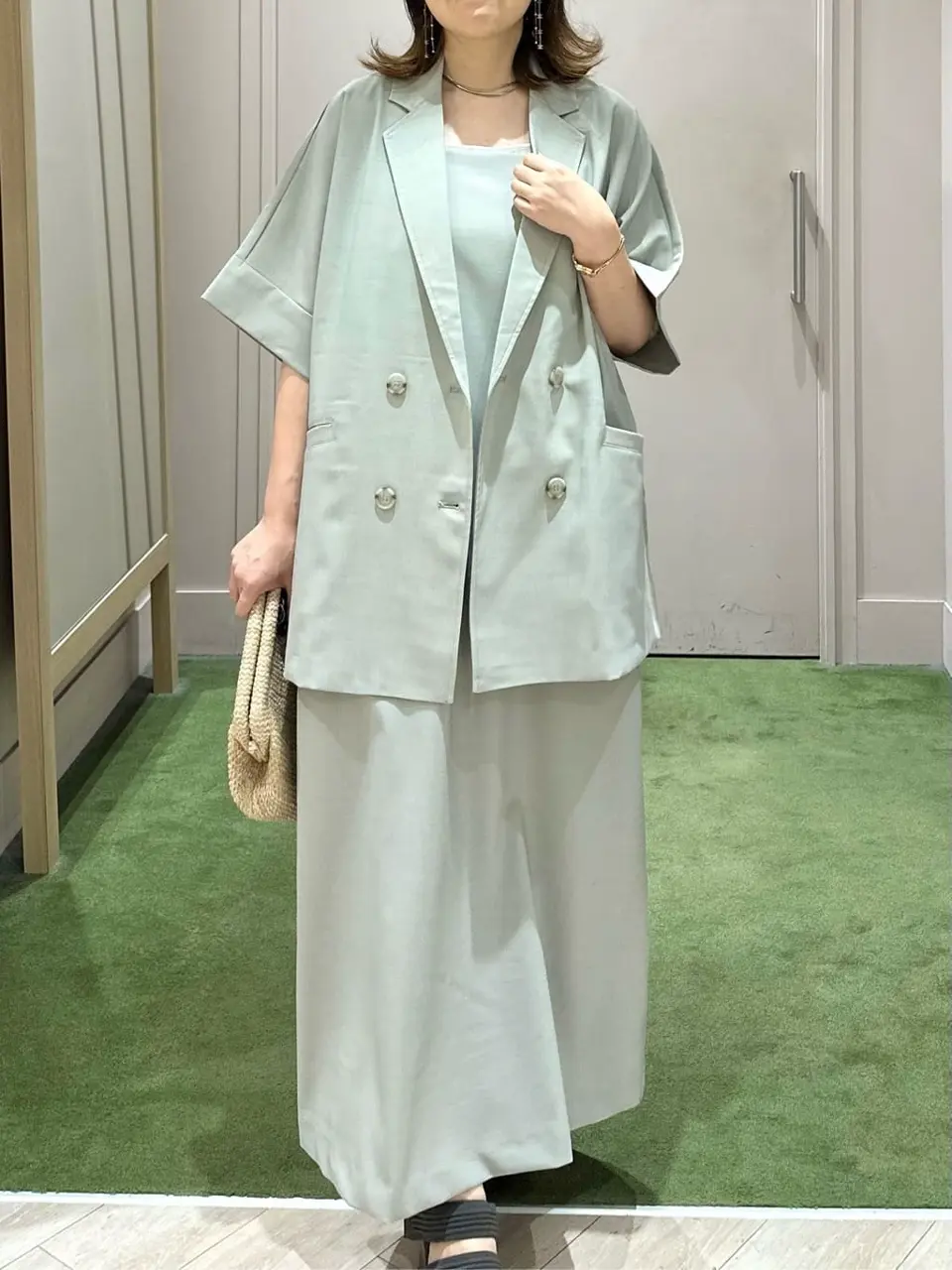 ANY フジコ コーディネート画像