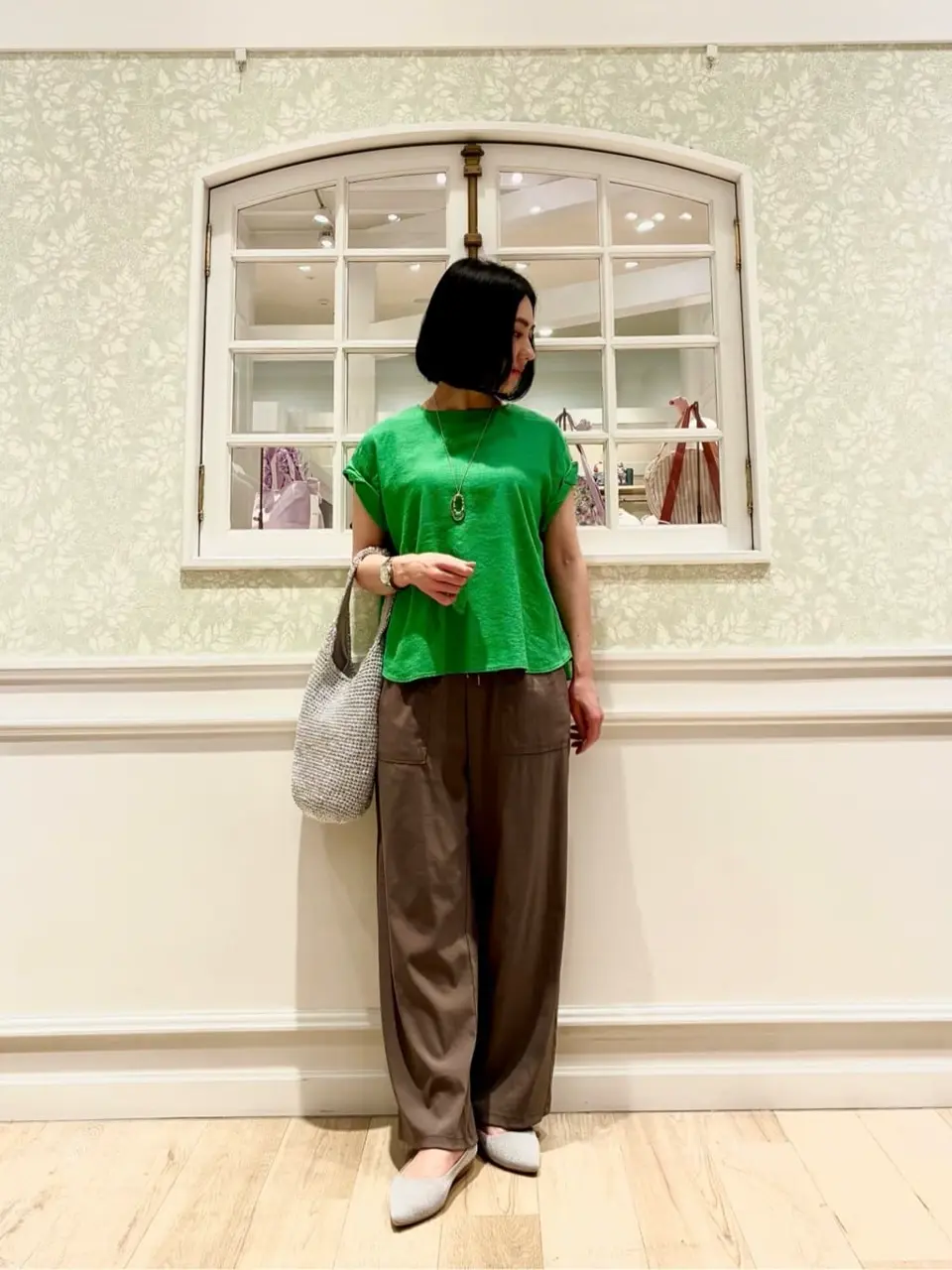 ANY MIKA コーディネート画像