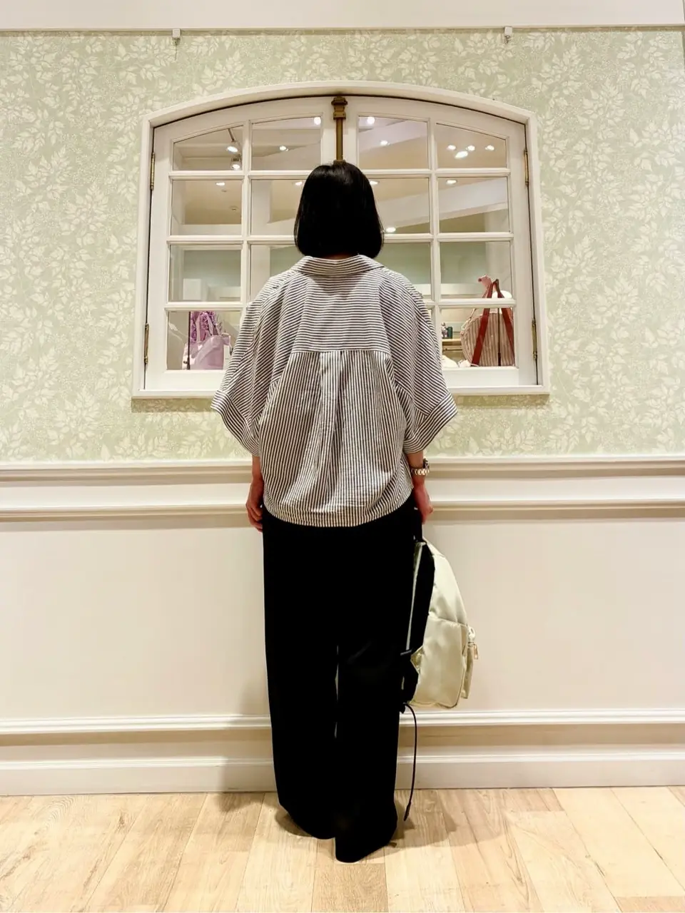 ANY MIKA コーディネート画像