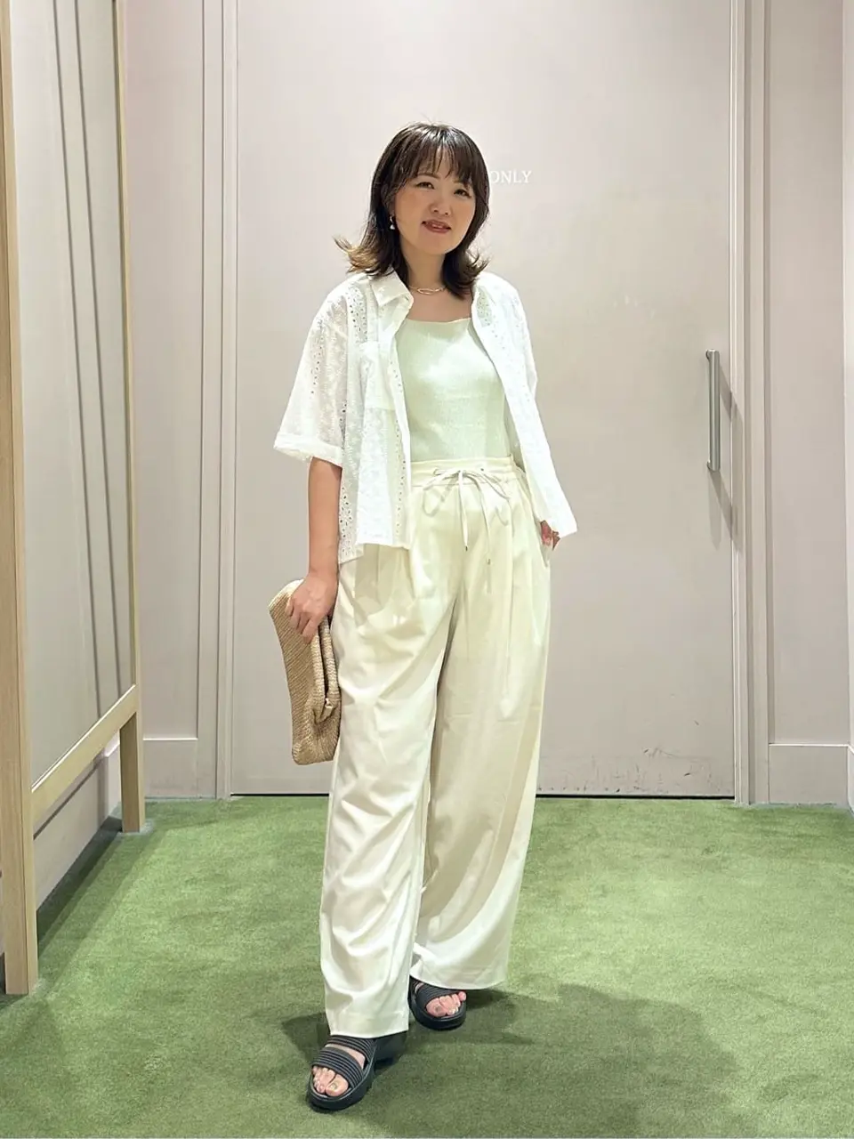 ANY フジコ コーディネート画像