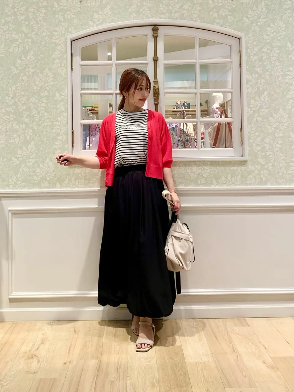 ANY MIHO コーディネート画像